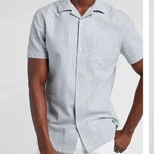 Express Men’s Striped Seersucker Button Down Short Sleeve Shirt Size L